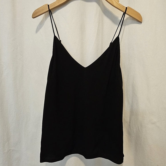 🇨🇦 Aritzia - Wilfred Free Boscono Camisole (Black) - Picture 7 of 16